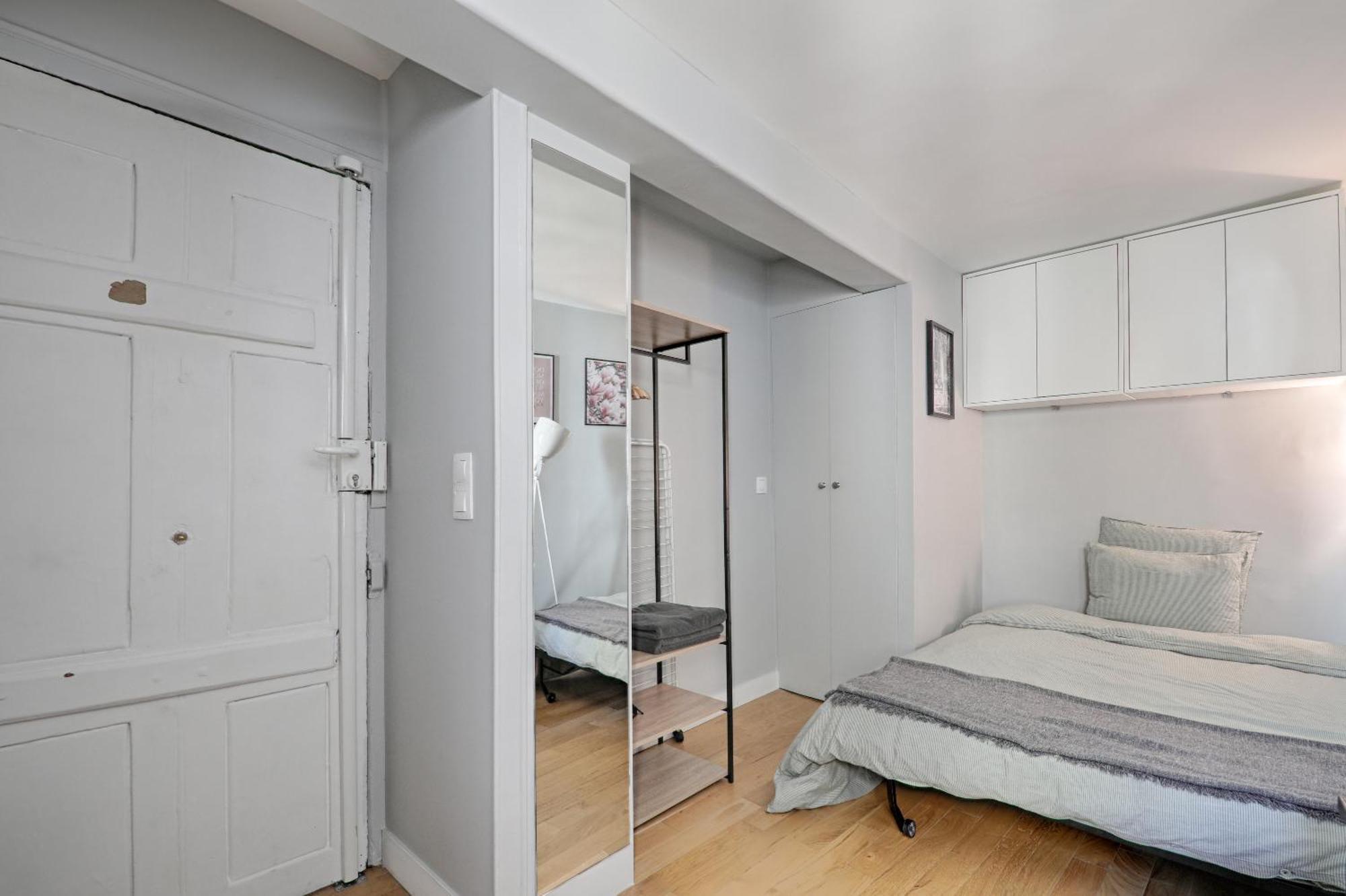 St Andre Des Arts 4g - Location Apartment Paris